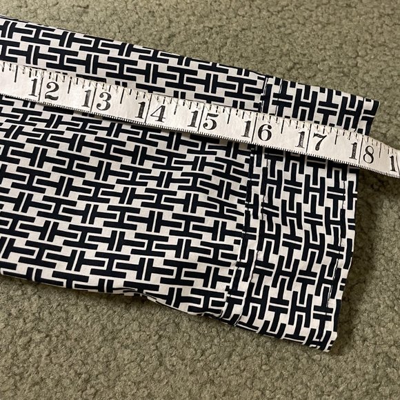 Tommy Hilfiger Black & White TH Logo Shirt Dress - Picture 13 of 15